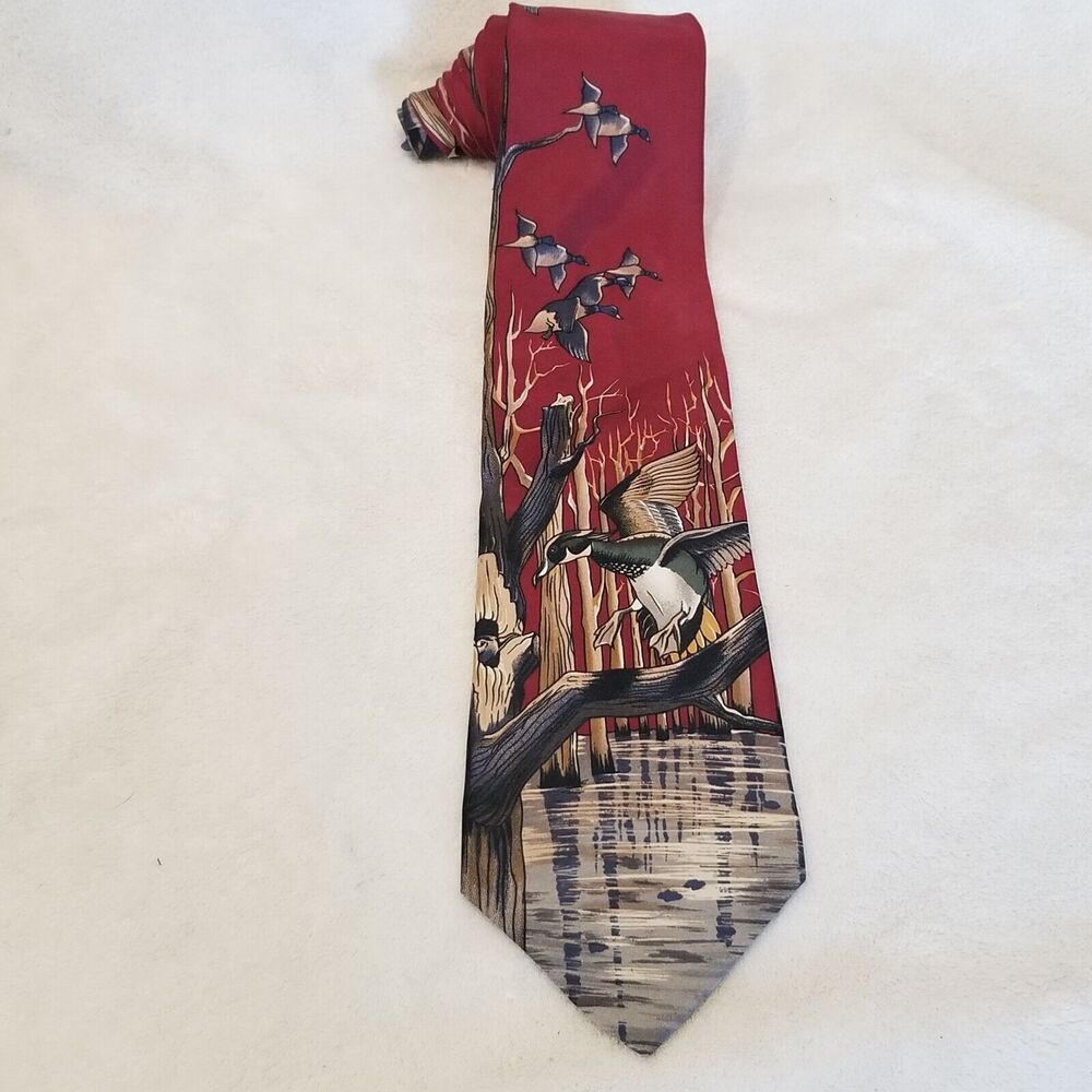 FIELD & STREAM Neck Tie Duck Themed  100% Silk Made in USA Vintage 58x4